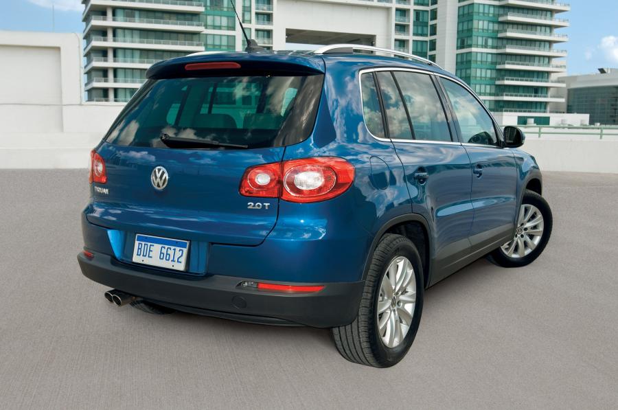  Volkswagen Tiguan 2009 года  (фото 12 из 26)